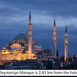 Taksim Sem House