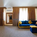 Capello Hotel