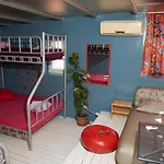 Chillout Lya Hostel & Lounge
