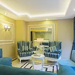 Pera Arya Hotel