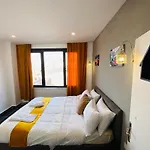Happy Apart Hotel