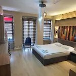 Suites 94
