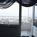 Fabulous Sea View & Luxury Apartment In The Center