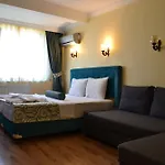 Riverland Suites & Apart Hotel