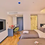 Business Life Hotel