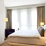 G Tower Furnished Apartment Rentals