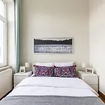 Historical Building 2 Min To Galata Tower