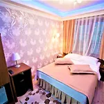 Central Long Stay Apartments