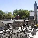Charming Flat With A Lovely Terrace In Yenikoy