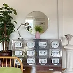 Distinguished Flat Near Istiklal