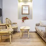 Duplex House Near Trendy Attractions In Sisli