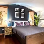 Flat With Terrace Near Istiklal Street