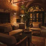Han 1772 Hotel