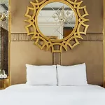 Gorgeous Studio In Historic Mansion In Beylerbeyi