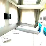 Malabadi Deluxe Suites & Studios