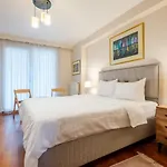 Pleasant Flat With Central Location In Sisli