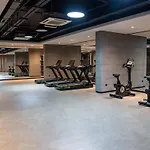 Modern Apartment With On-Site Gym And Spa