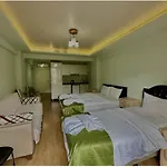 Daylight Residence