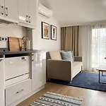 Flat W Terrace 10 Min To Citys Mall And Taksim