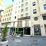Galata World Hotel