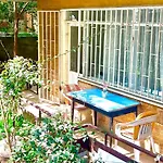 Sweet Flat In Bagdat St