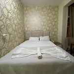 Yildiz Hotel