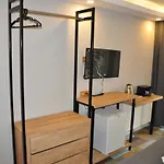 Check In Hotel