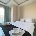 Beyoglu Deluxe Studyo Apartments Pera Homes84