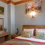 April Story Apart Hotel