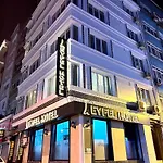 Eyfel Hotel