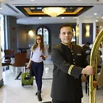 Mia Berre Hotels