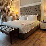 Ramada Hotel&Suites by Wyndham Istanbul Merter