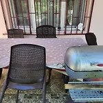 Two Bedroom Flat In The Garden At The Bosphorus
