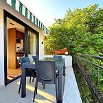Sultan Pier Hotel