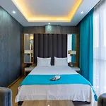 Black Palace Hotel