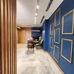 Taksim Landhouse Hotel