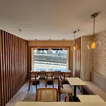 Taksim Landhouse Hotel