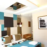 Collage Pera Hotel