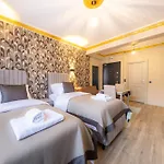Taksim 44 Apart Hotel