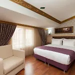 Alrazi Hotel