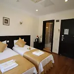 Sultans Hotel