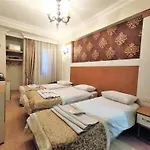 Raimond Hotel