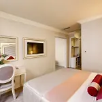 Halifaks Hotel İstanbul
