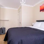 Cozy Flat 10 Min To Aqua Florya Mall In Bakirkoy