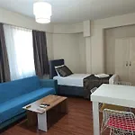 White Crown Apartman Ve Yasam Merkezi