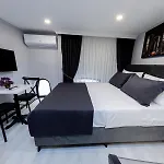 Aya Langa Hotel