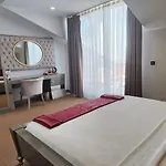 Ghan Hotel