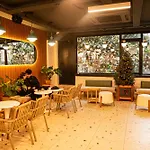 Mahall Hotel