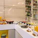 Four Points Flex By Sheraton Istanbul Taksim Square