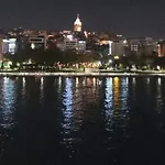 Moonlight Hotel